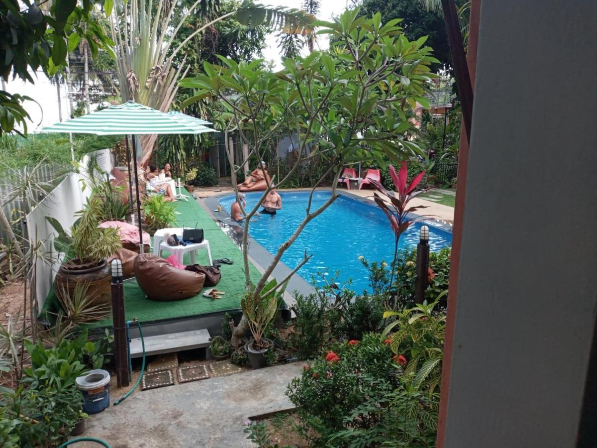 อยู่สบาย เรสซิเดนซ์ Hotel Maret ภายนอก รูปภาพ