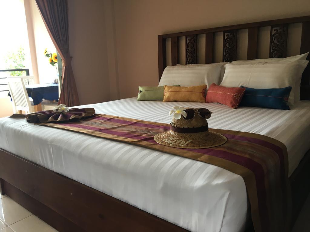 อยู่สบาย เรสซิเดนซ์ Hotel Maret ภายนอก รูปภาพ