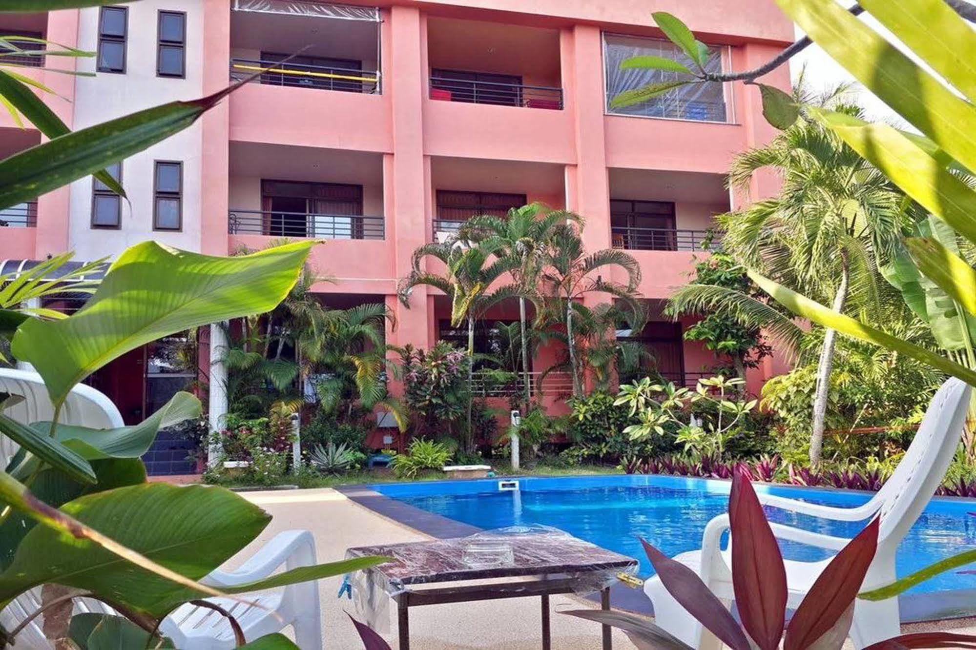 อยู่สบาย เรสซิเดนซ์ Hotel Maret ภายนอก รูปภาพ